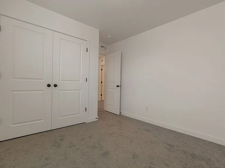 13178 S Blythswood Ln — Photo 15