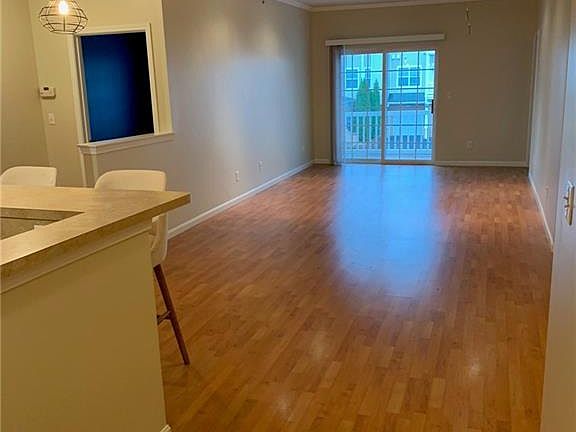 3rd image of 608 Aqua Marine Blvd