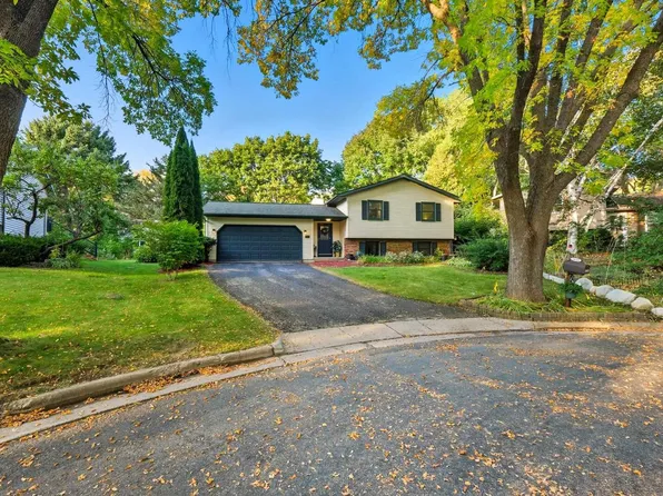 3033 Greenway Trail, Madison, WI 53719