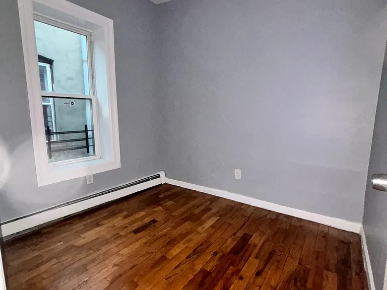 554 Avenue C #3 — Photo 5