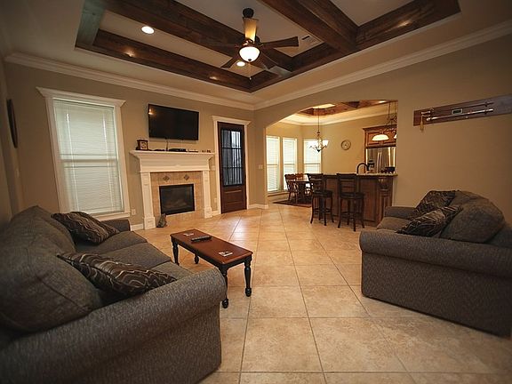 5th image of 3615 Canyon Ln