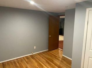 158 Belmont Blvd FLOOR 2, Elmont, NY 11003