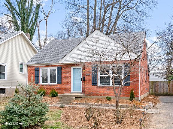 2nd image of 2138 Glenworth Ave