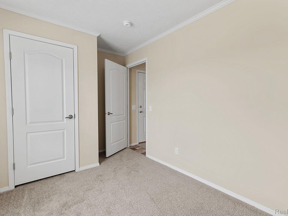 11055 Silver View Ct, photo 14