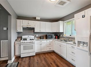 15457 River Rd, Hahnville, LA 70057