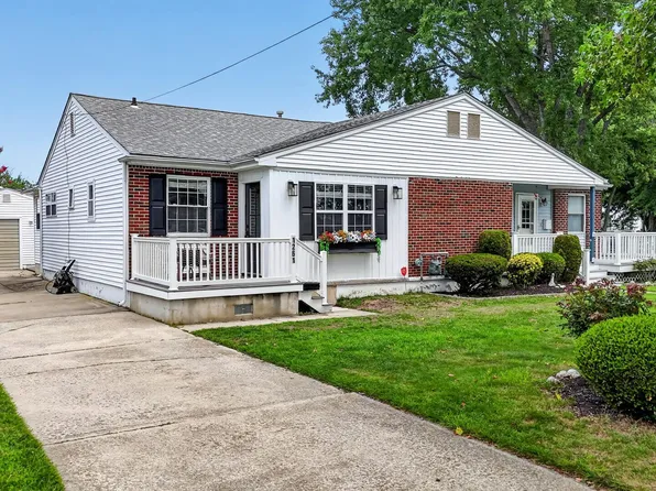 1261 Virginia Ave, Cape May, NJ 08204