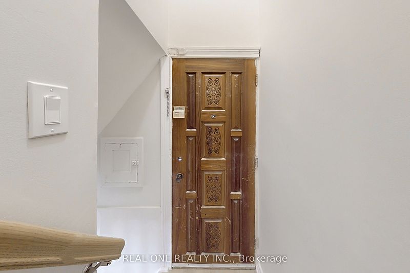 Toronto House for rent - 1 Bedroom — photo 18