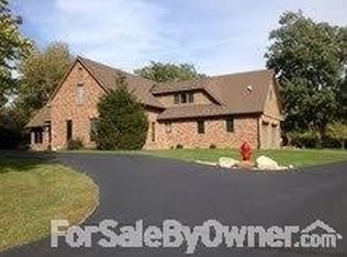 4120 Christmas Tree Rd, Decatur, IL 62521