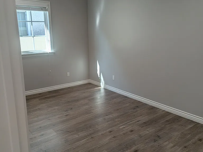 5741 Alessandro Ave — Photo 16