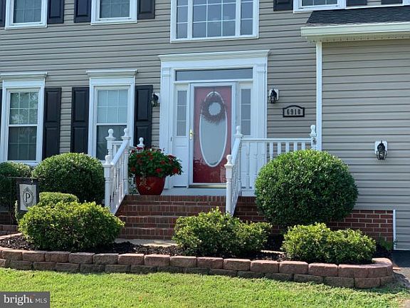 2nd image of 6910 Cedar Crest Dr