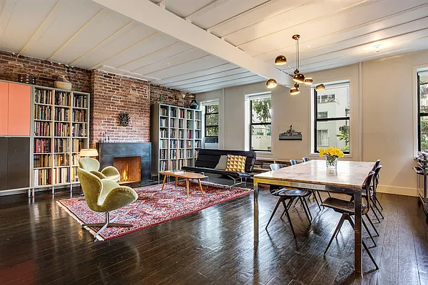 Sold by Corcoran | media 21