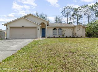 477 Town Rd SW, Palm Bay, FL 32908