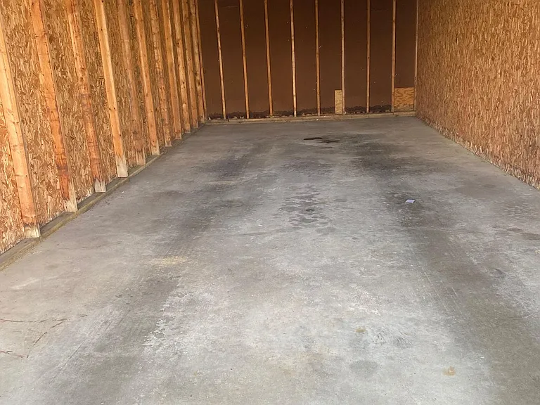 Breckenridge Rockford Apartments — Photo 15