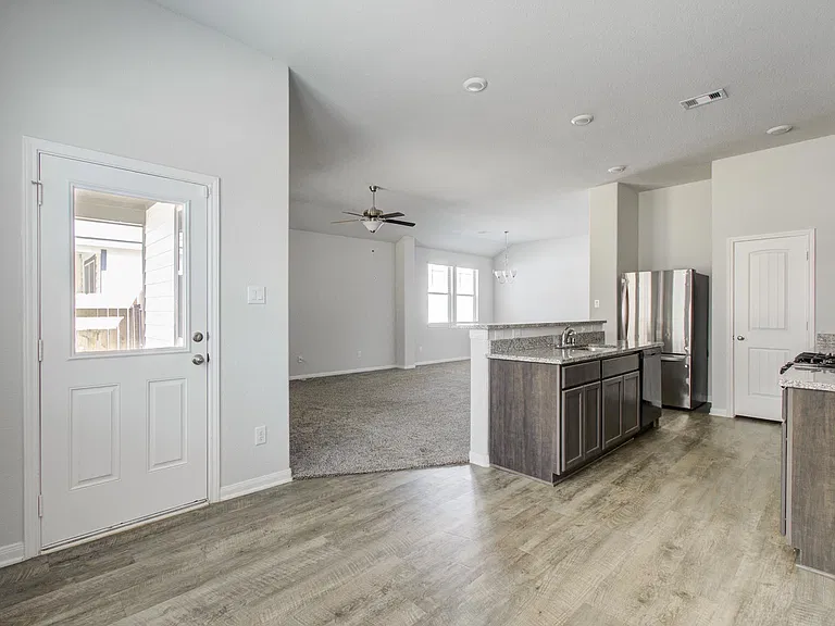 2009 Cedar Branch Dr — Photo 10