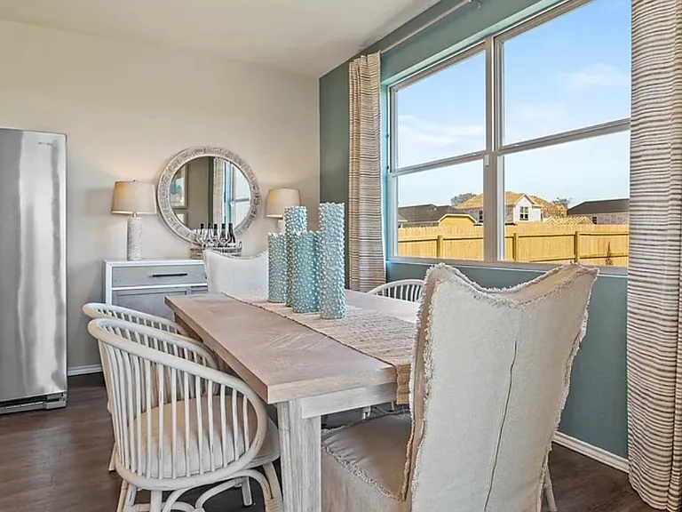 9306 Graze Land Dr — Photo 2