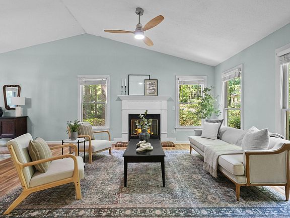 5th image of 5 Briarfield Ct