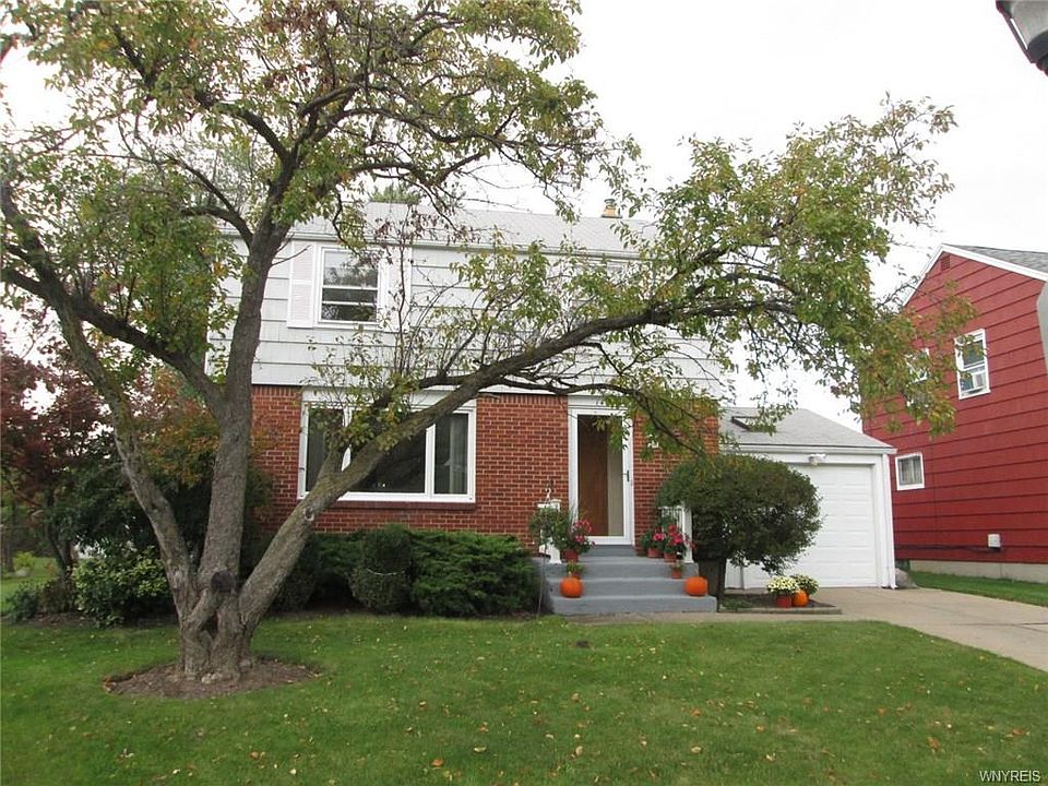1st image of 146 Abbington Ave