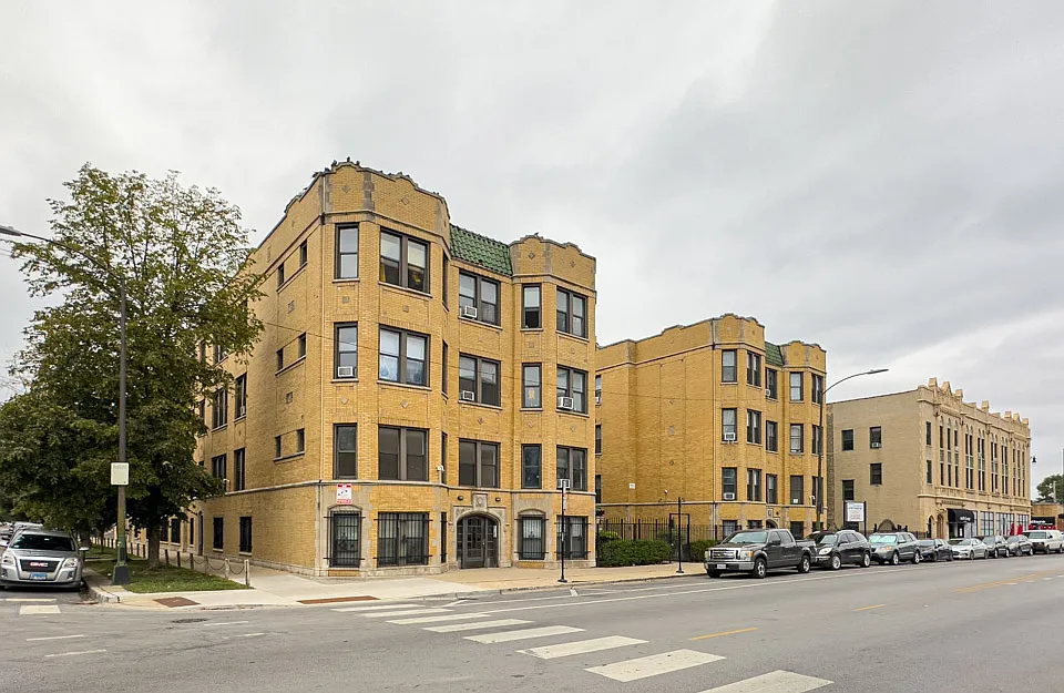 1536 N Kedzie Ave #J3