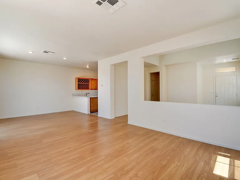 5621 Mount Athos St — Photo 11