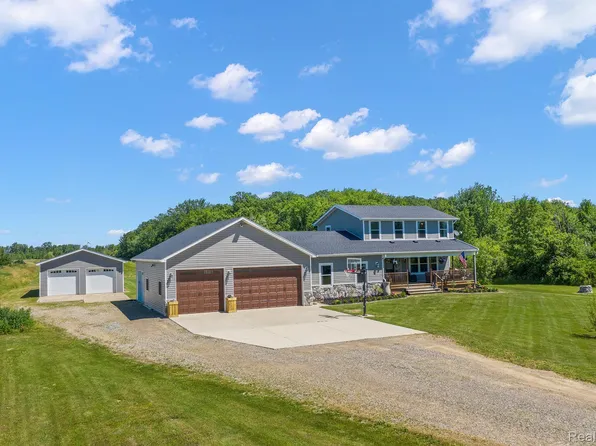 8309 Church Rd, Imlay City, MI 48444