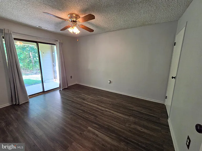 37 Bridgewater Dr #37 — Photo 13