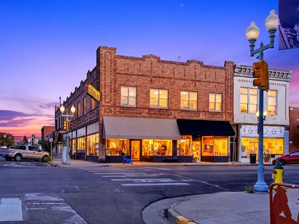 206 E Grand Ave #2, Laramie, WY 82070
