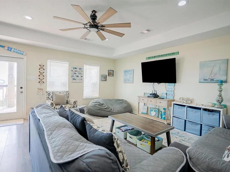 12919 Coronado Dr — Photo 7
