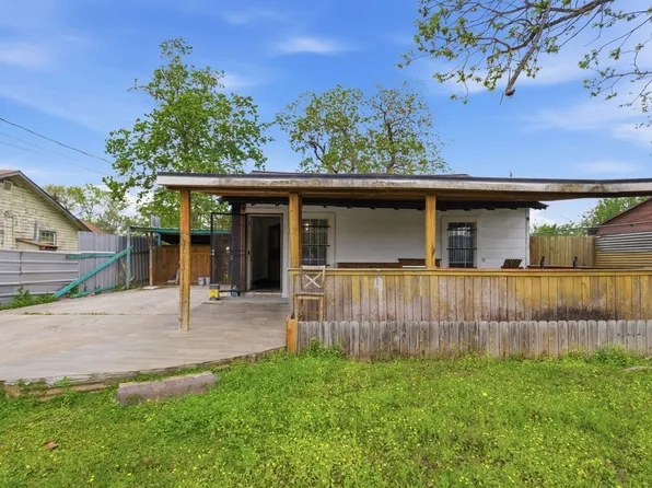 2423 Chamberlain St, Houston, TX 77093