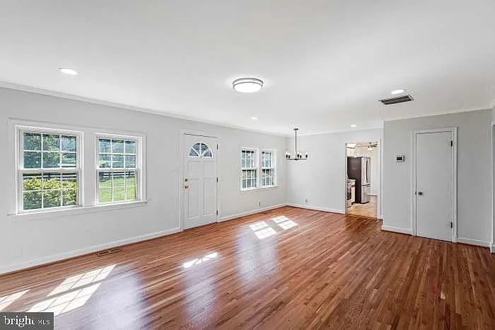 2718 Pioneer Ln — Photo 6