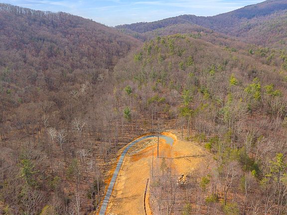 3rd image of Blackwells Hollow Rd