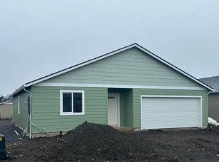 7913 27th St, White City, OR 97503