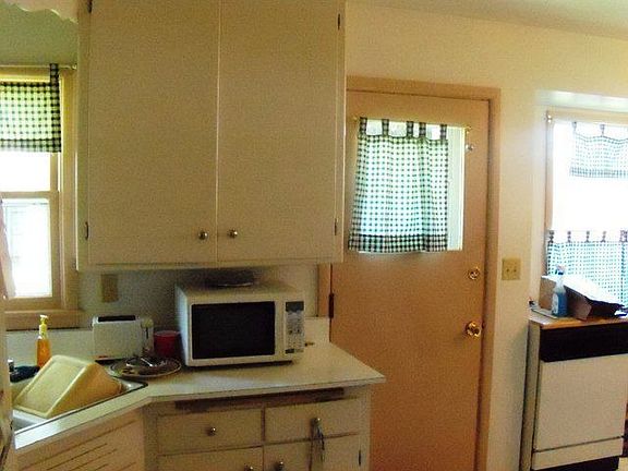 2nd image of 1104 American Ave