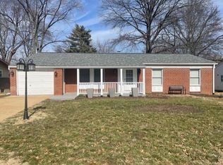 12451 Larkwood Dr, Saint Louis, MO