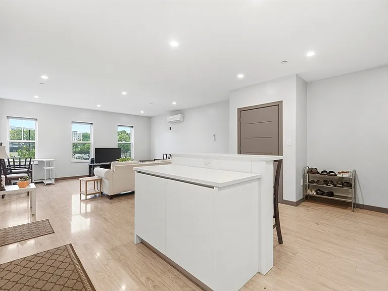 145 Newbury Ave #2 — Photo 5