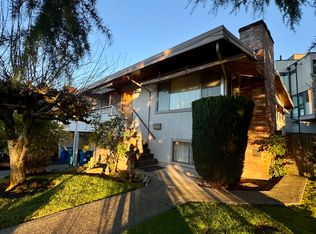 5016 Sand Point Pl NE, Seattle, WA 98105