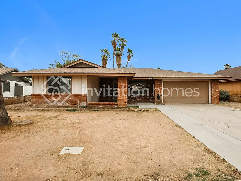1254 E Indigo St — Photo 1