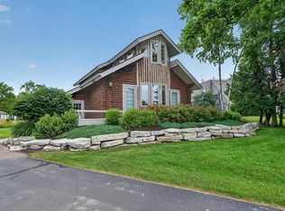 4245 Island Circle Dr, Sturgeon Bay, WI 54235