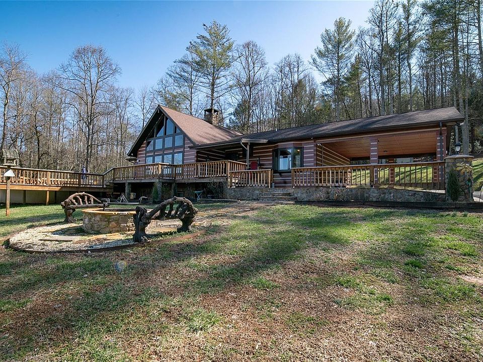 1st image of 2525 Winkler Way