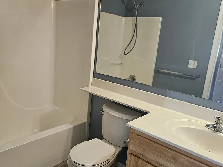 811 Carom Cir — Photo 9