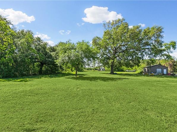 3316 Bayou Rd, Saint Bernard, LA 70085