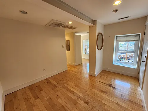 5226 Ridge Ave #30 Photo 1