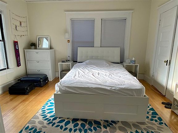 4th image of 84 Prescott St #41