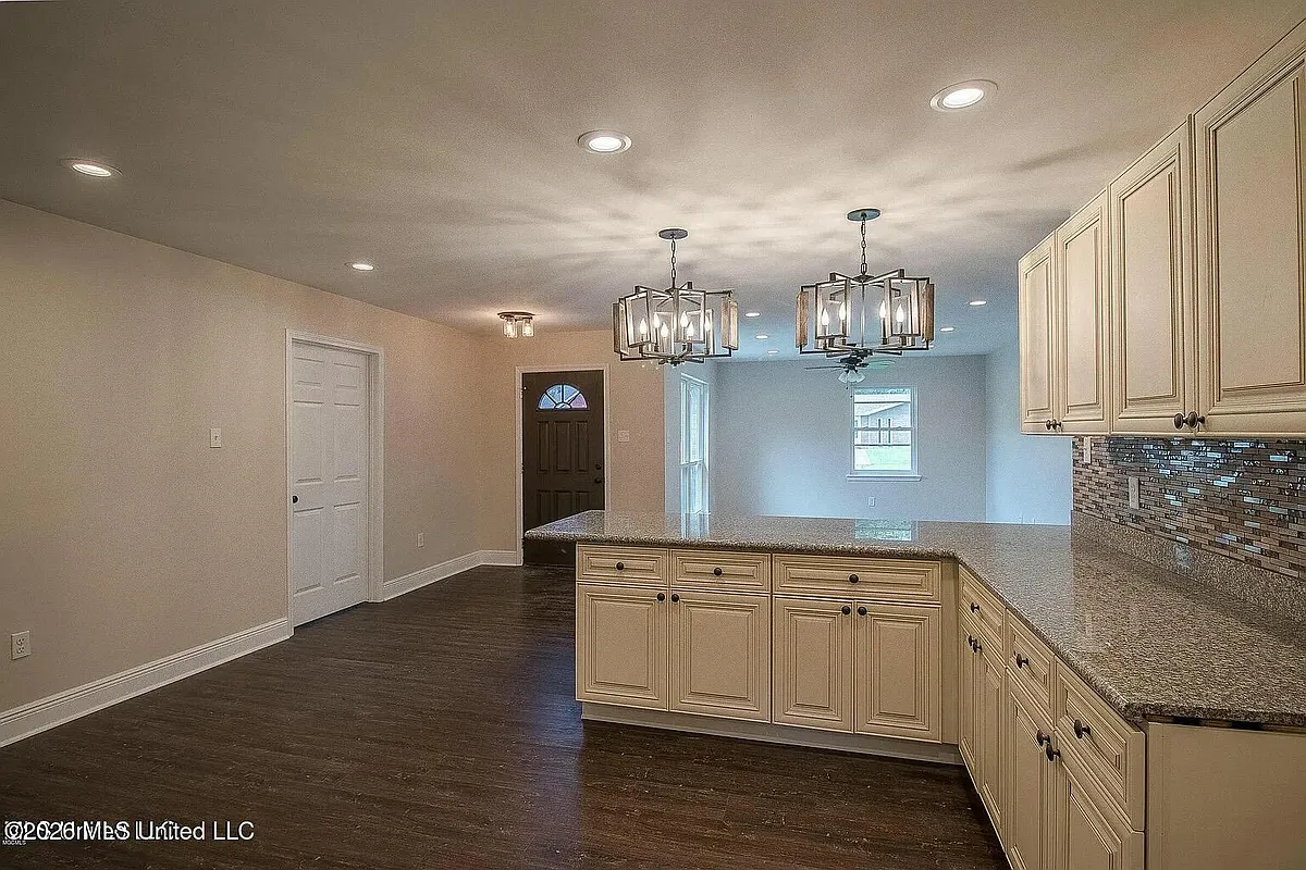 Building Photo - 3508 Nunnally St