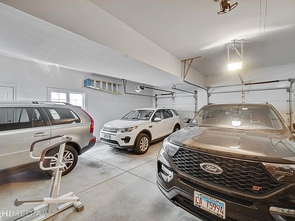 2nd image of 1543 N Kaspar Ave