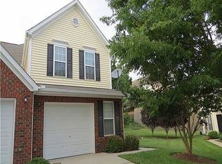 2637 Hamlet Green Dr, Raleigh, NC 27614