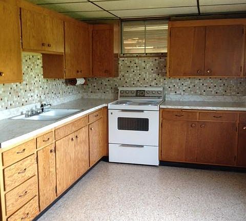 3rd image of 7440 E Hungerford Lake Dr