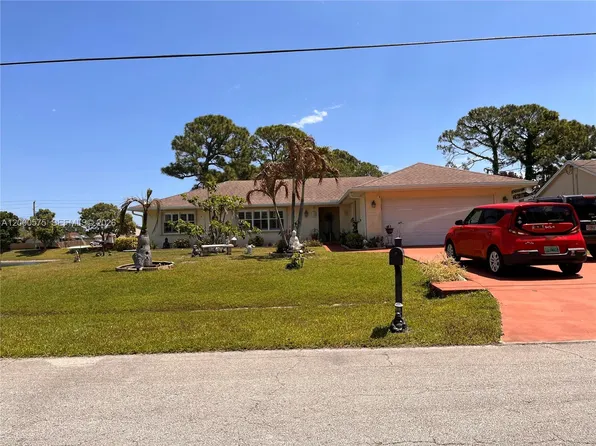 1637 SW Taurus Ln, Port Saint Lucie, FL 34984
