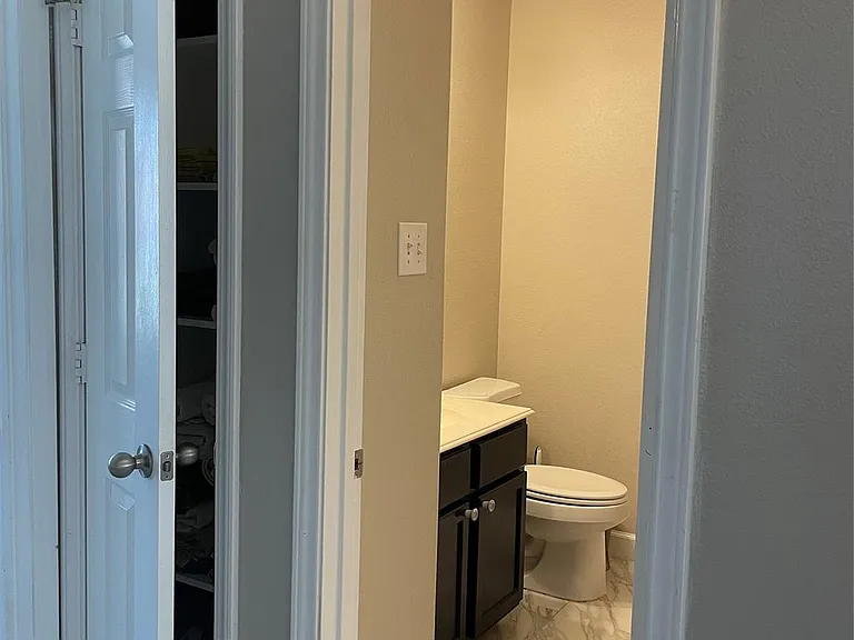 14024 Buckskin Dr — Photo 20