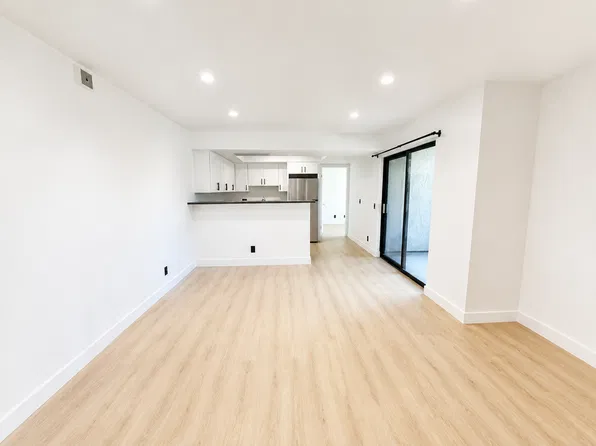 3239 Altura Ave #A, La Crescenta, CA 91214