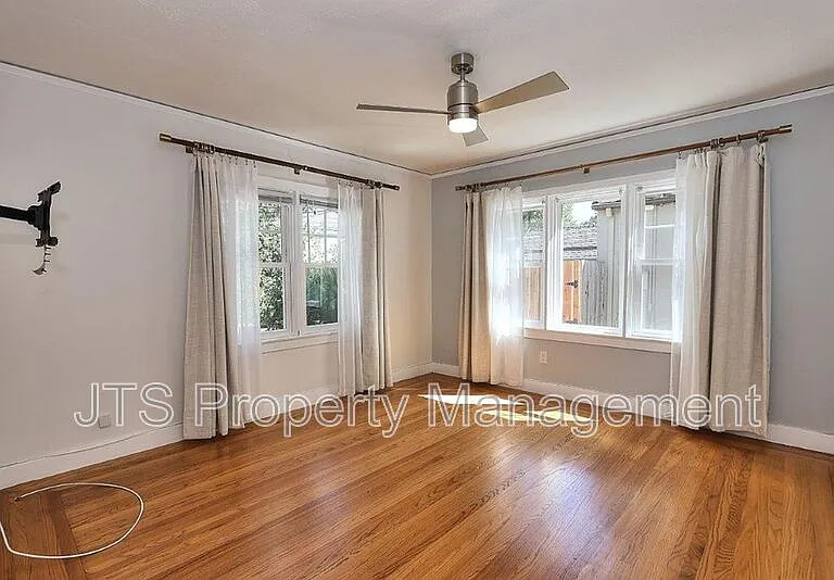 937 Sonoma Way — Photo 50